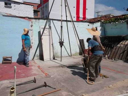 Estudio geotécnico para predio ubicado en la calle 9ª. No. 24-45 del Barrio La Universidad.  Bucaramanga, Santander.  